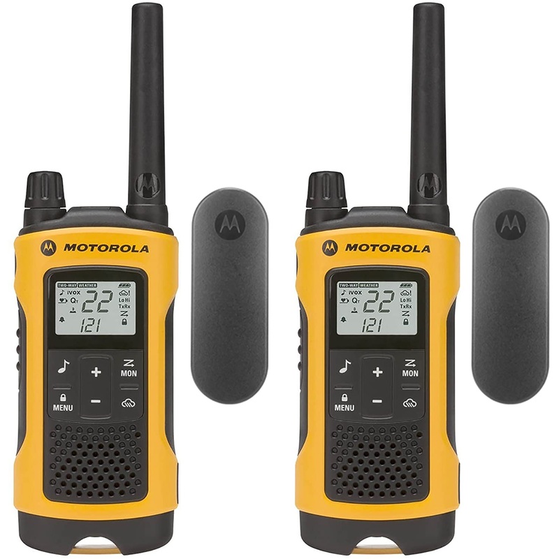 Motorola T402 Rechargeable 2-Way Radio (2pk) 35mi